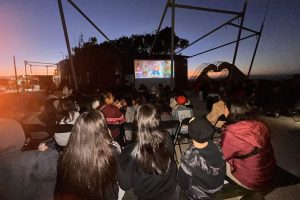 Cine Bajo las Estrellas en el CALA: Más de 180 personas disfrutaron de Intensa Mente 2